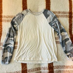 Aerie Real Soft Camo Baseball Tee